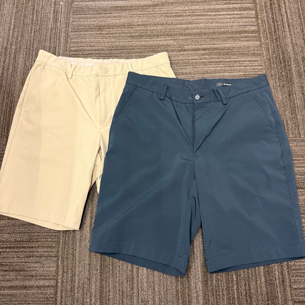 Greg Norman Collection Men's Shorts in Beige and Black Bundle Golf Casual